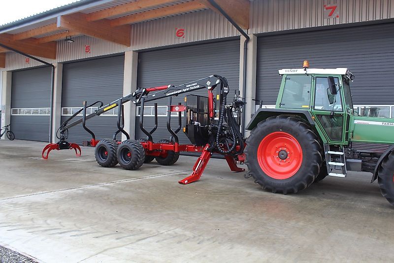 Farmi Rückewagen 12to-7,20m Kran PRO-ON-OFF-NEU