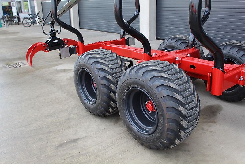 Farmi Rückewagen 12to-7,20m Kran PRO-ON-OFF-NEU