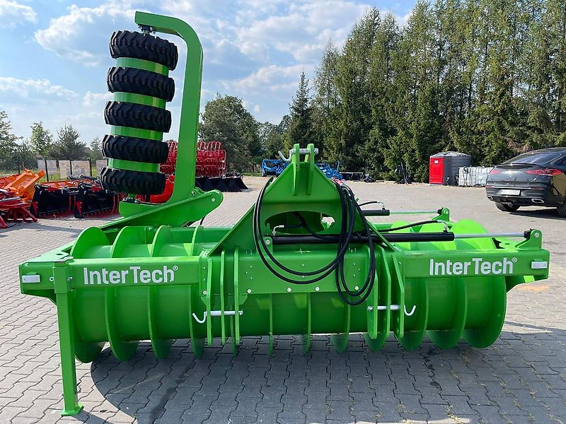 INTER-TECH D&D Landtechnika Silowalze Verdichtungwalze