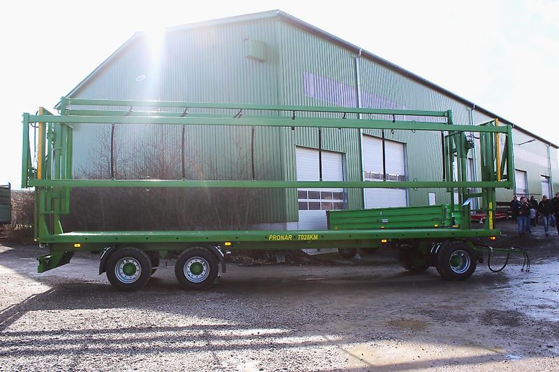 Pronar T 028 KM Ballenwagen 24 to