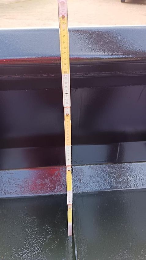 Bressel und Lade Keine Bressel Erdschaufel 245cm Schaufelbreite Schürfleiste Euroaufnahme Euroadapter 2 Mittelstege Schwergutschaufel Ladeschaufel Leichtgutschaufel 245cm Schürfleiste Frabschäden