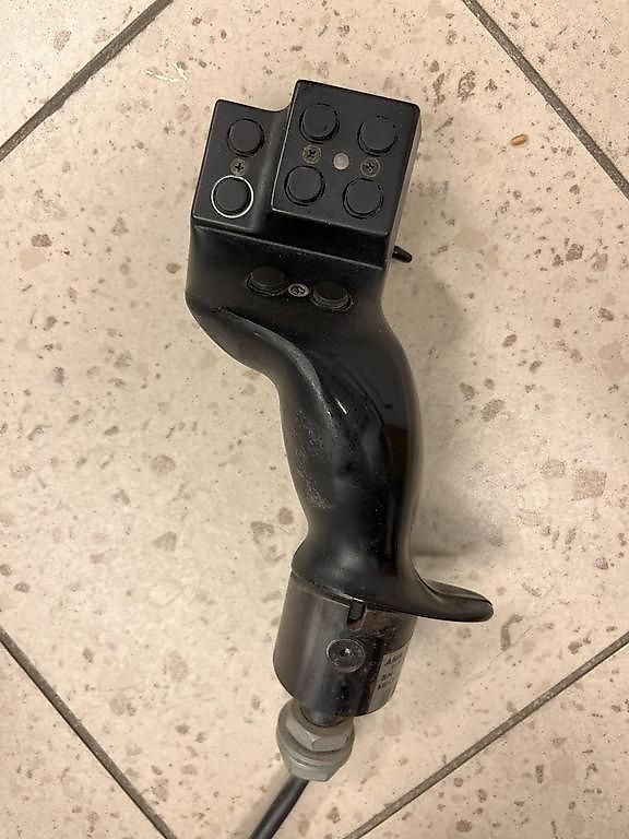 Amazone UX 3200 / 18 S