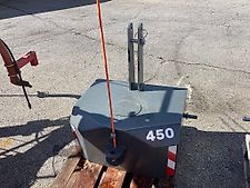 450 kg