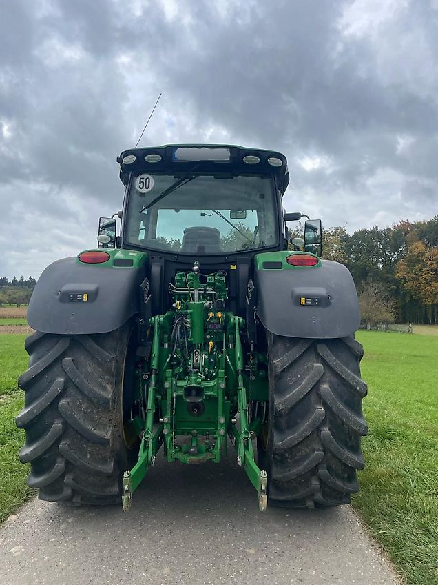 John Deere 6215R Ultimate