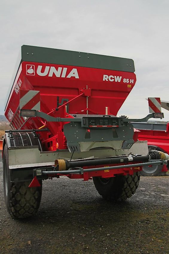 Unia RCW 85 H Kalkstreuer Düngerstreuer 8500L