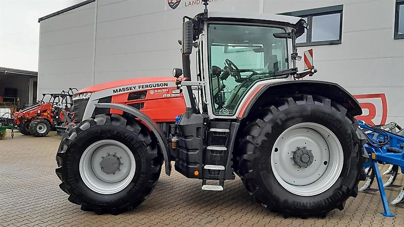 Massey Ferguson 8S.305 Dyna-VT Exclusive