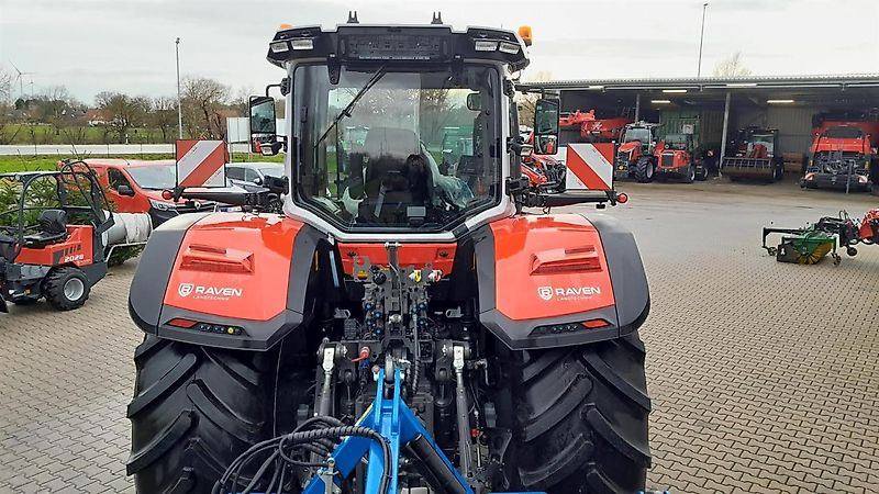 Massey Ferguson 8S.305 Dyna-VT Exclusive