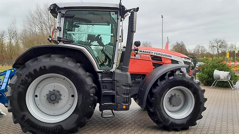 Massey Ferguson 8S.305 Dyna-VT Exclusive
