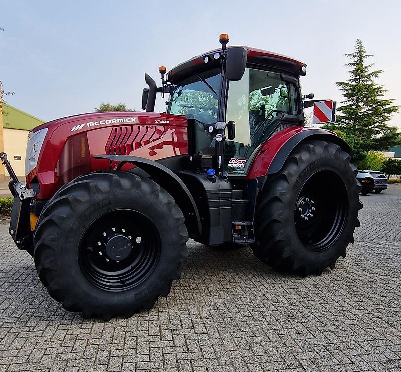 McCormick X7.624 VT drive