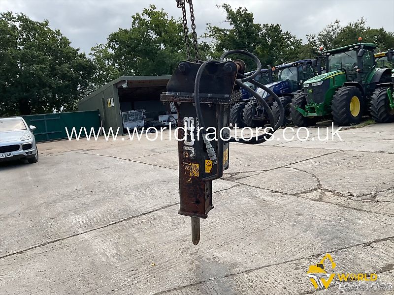 JCB HM033T BREAKER