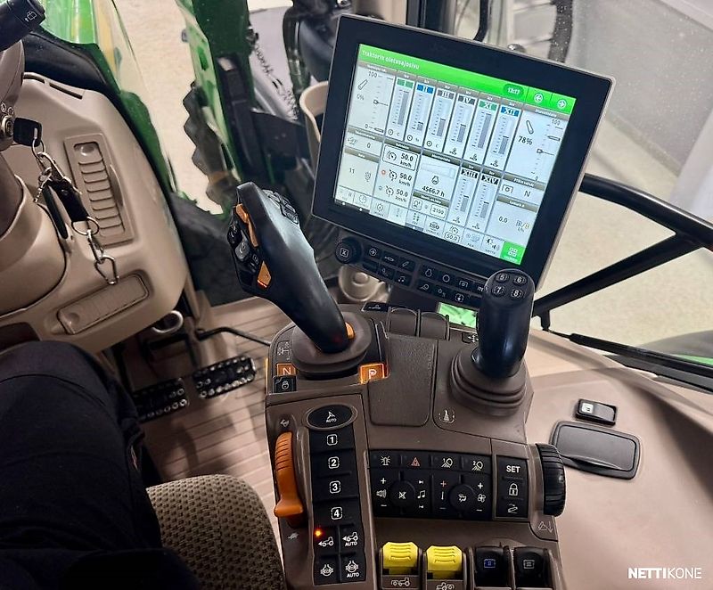 John Deere 6215 R Ultimate