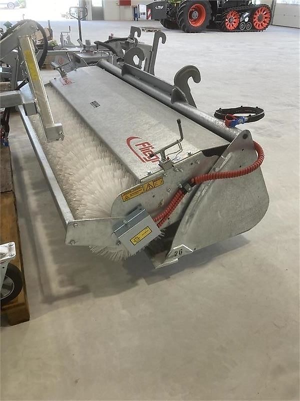 Fliegl Power Pro 260