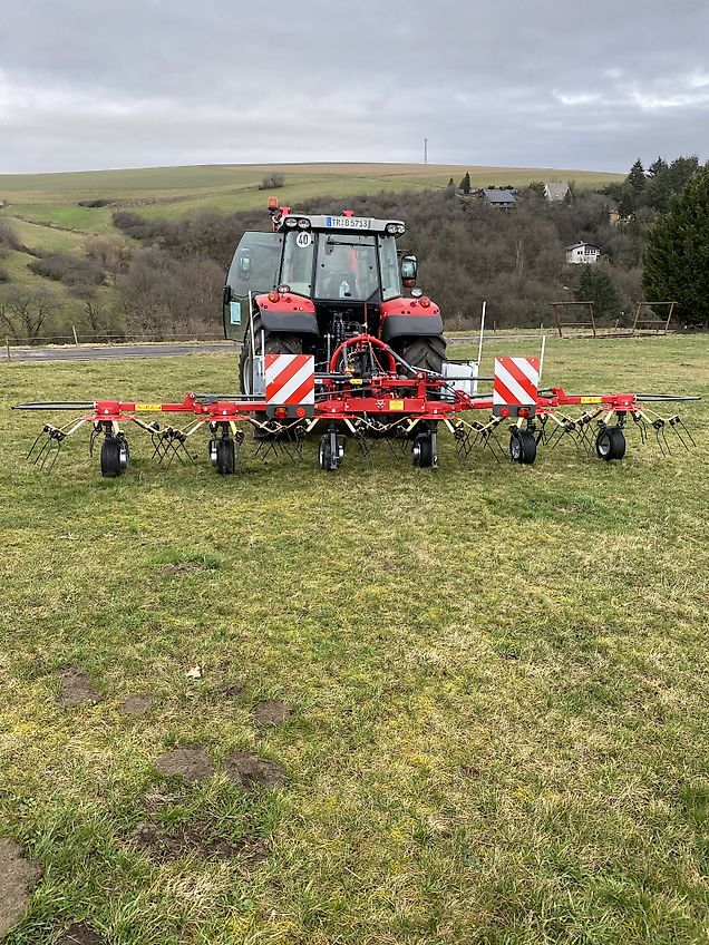 Massey Ferguson TD 676 DN