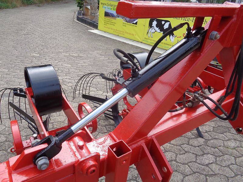 Köckerling Köckerling 6 reihiges reihenabhängiges Dammpflegegerät mit 75 cm Reihenabstand hydraulische Klappung 2 fach mit je Reihe 2 Hackscharen Dammformer sowie Sriegelzinken zur mechanischen Beikrautbekämpfung